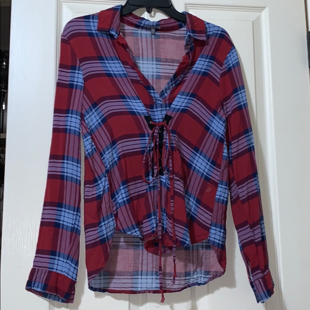 Women’s shirt